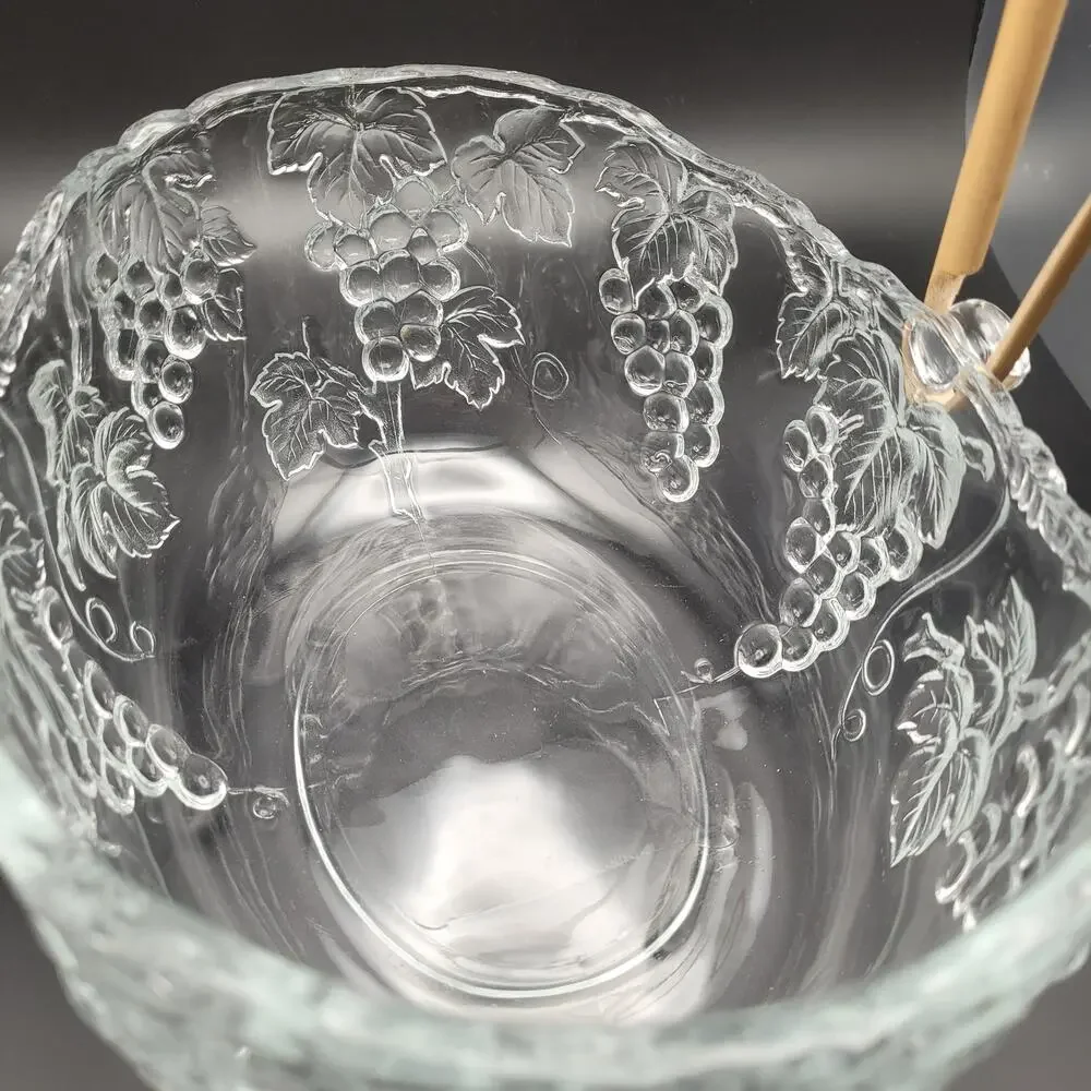 Vintage Aderia Clear Glass Basket With Fruit Grapes Wooden Handle Made In Japan